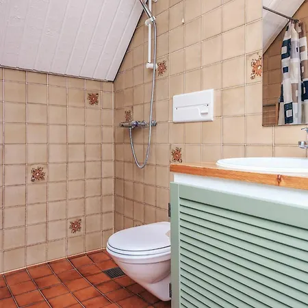 4 Person In Romo-by Traum Sønderby